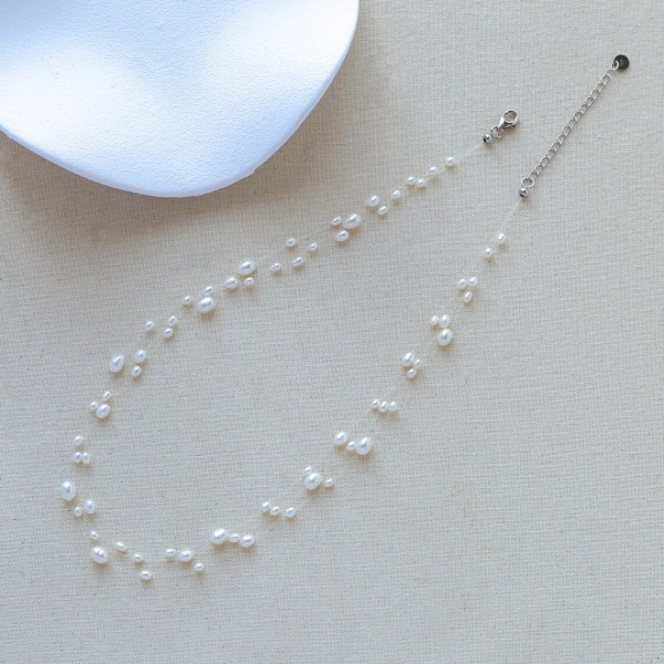 Colier floating pearls cu perle de cultura, colier fir transparent,  3 straturi, inchidere argint rodiat sau argint placat cu aur galben