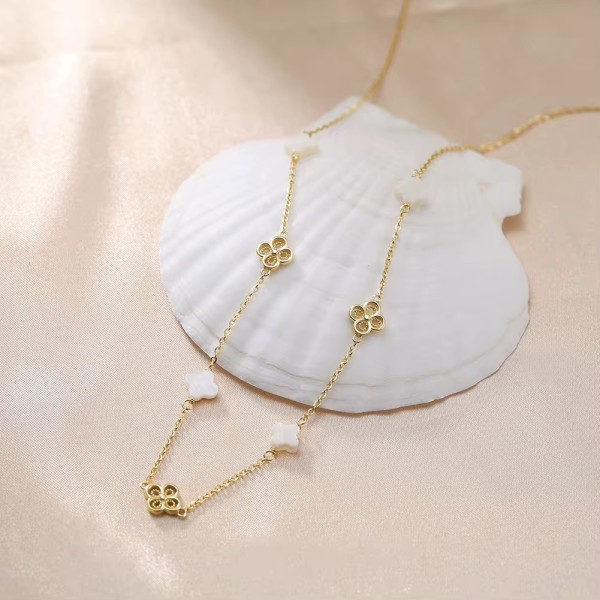 Lănțișor Van Luxy White Gold cu Trifoi și Sidef Natural Mother of Pearl din Argint Placat cu Aur sau Argint Rodiat – Colier Elegant din argint, 3,15 gr